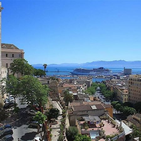 Appartamento Centro Cagliari Buitenkant foto