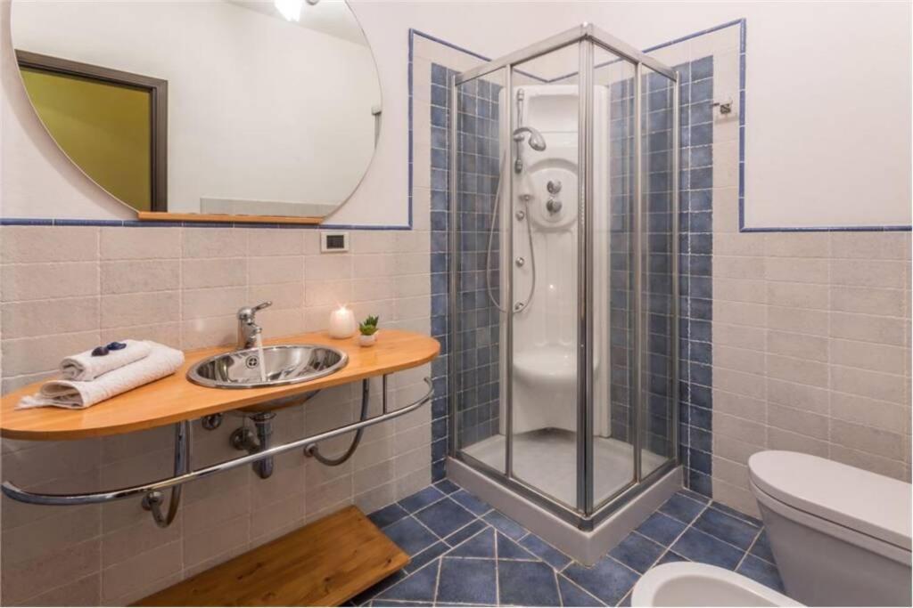 Appartamento Centro Cagliari Buitenkant foto